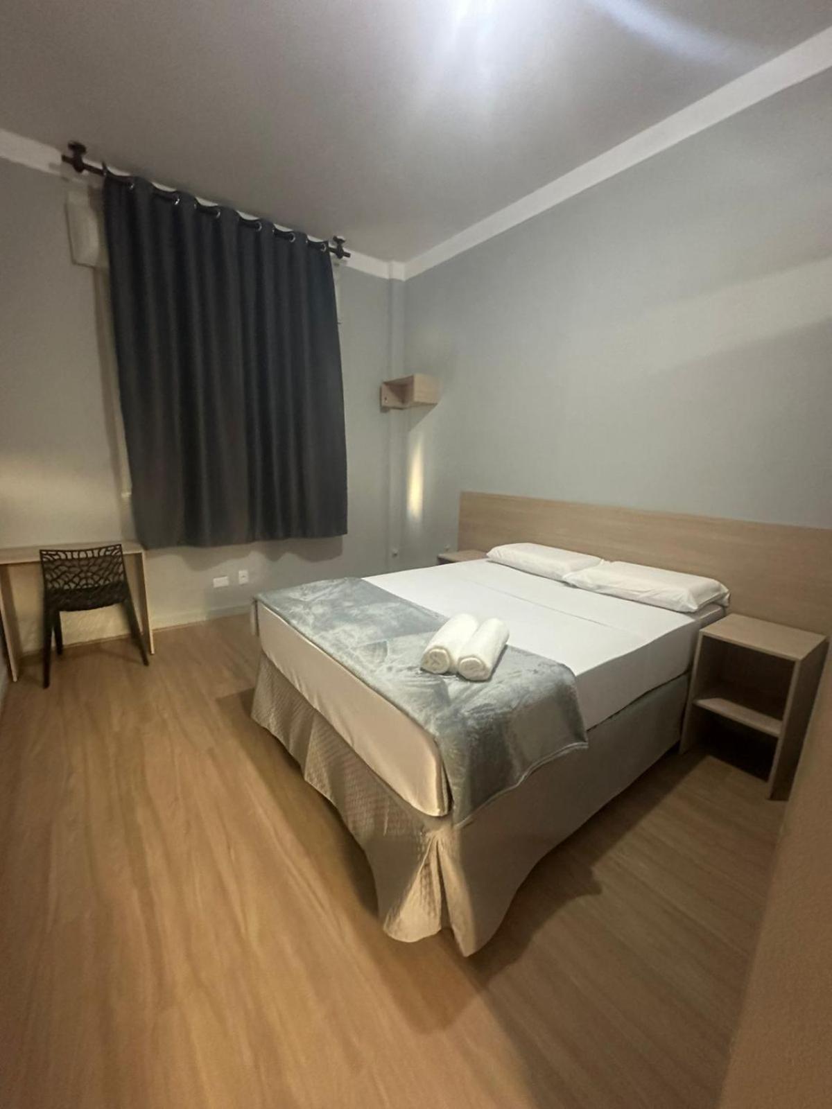 Quarto Duplo Standard
